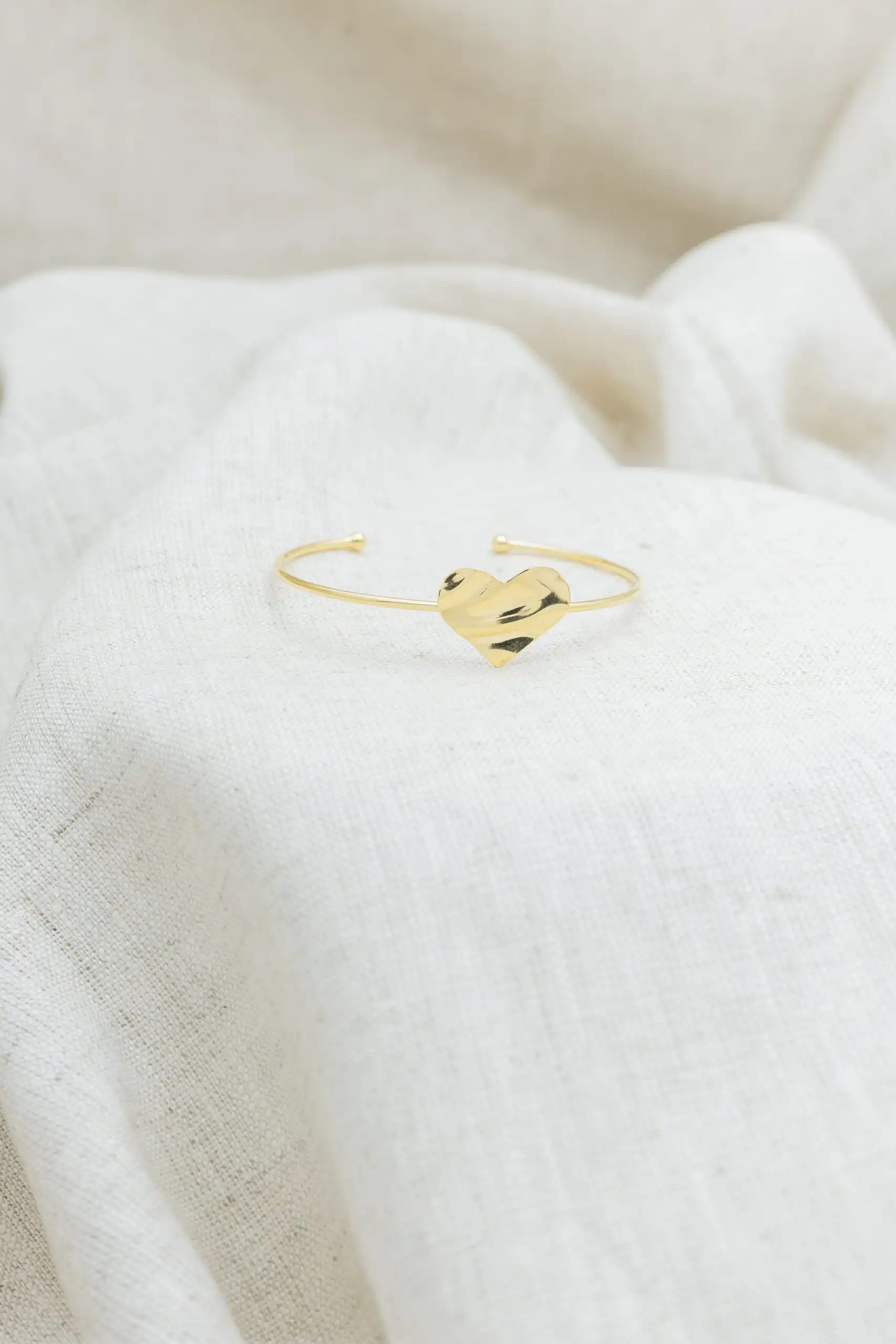 Bracelete  Coração Orgânico Banhado em Ouro 18k - Imagem 3