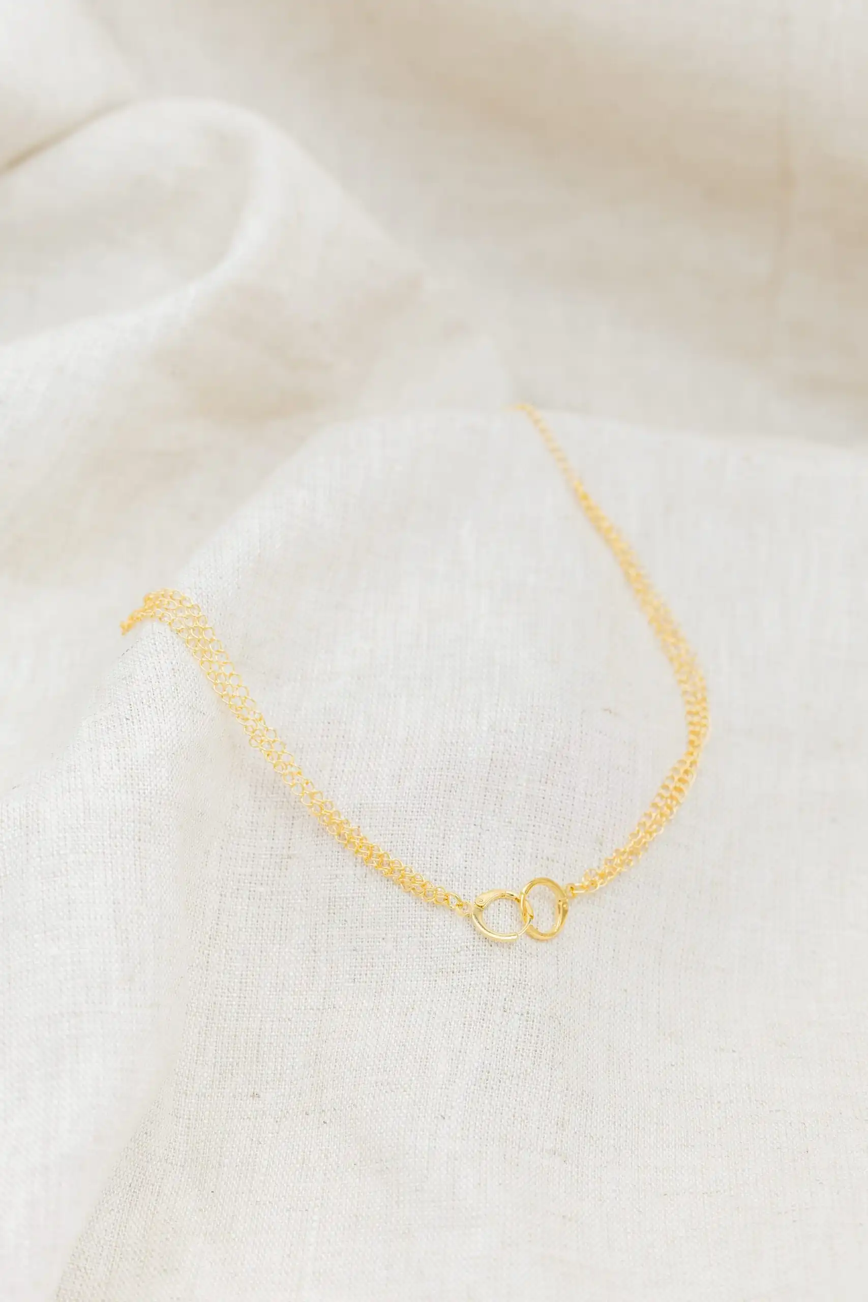 Colar de Elos Triplo Banhado em Ouro 18k - Imagem 2