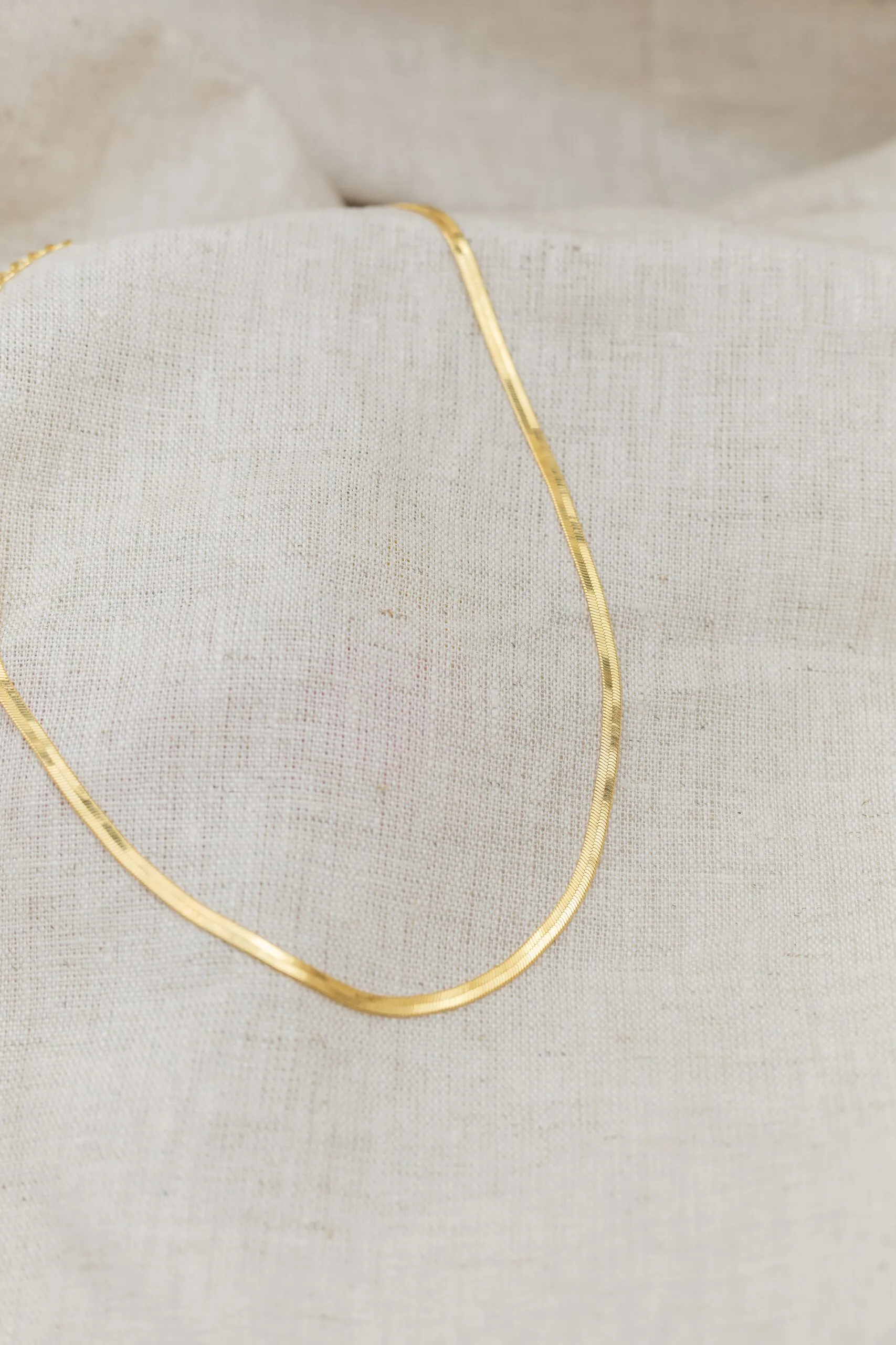 Choker Fita Banhado em Ouro 18k - Imagem 2