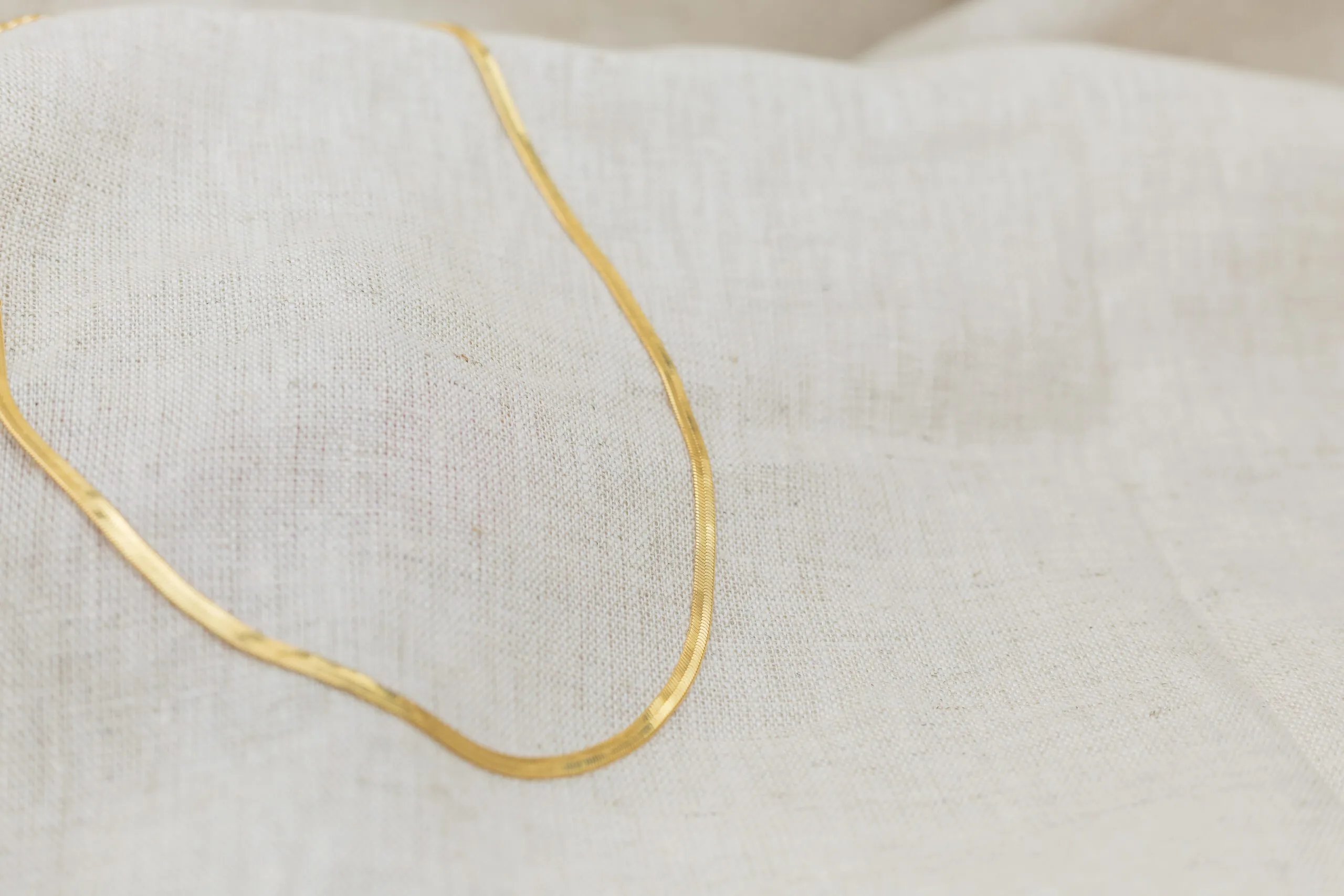 Choker Fita Banhado em Ouro 18k - Imagem 3