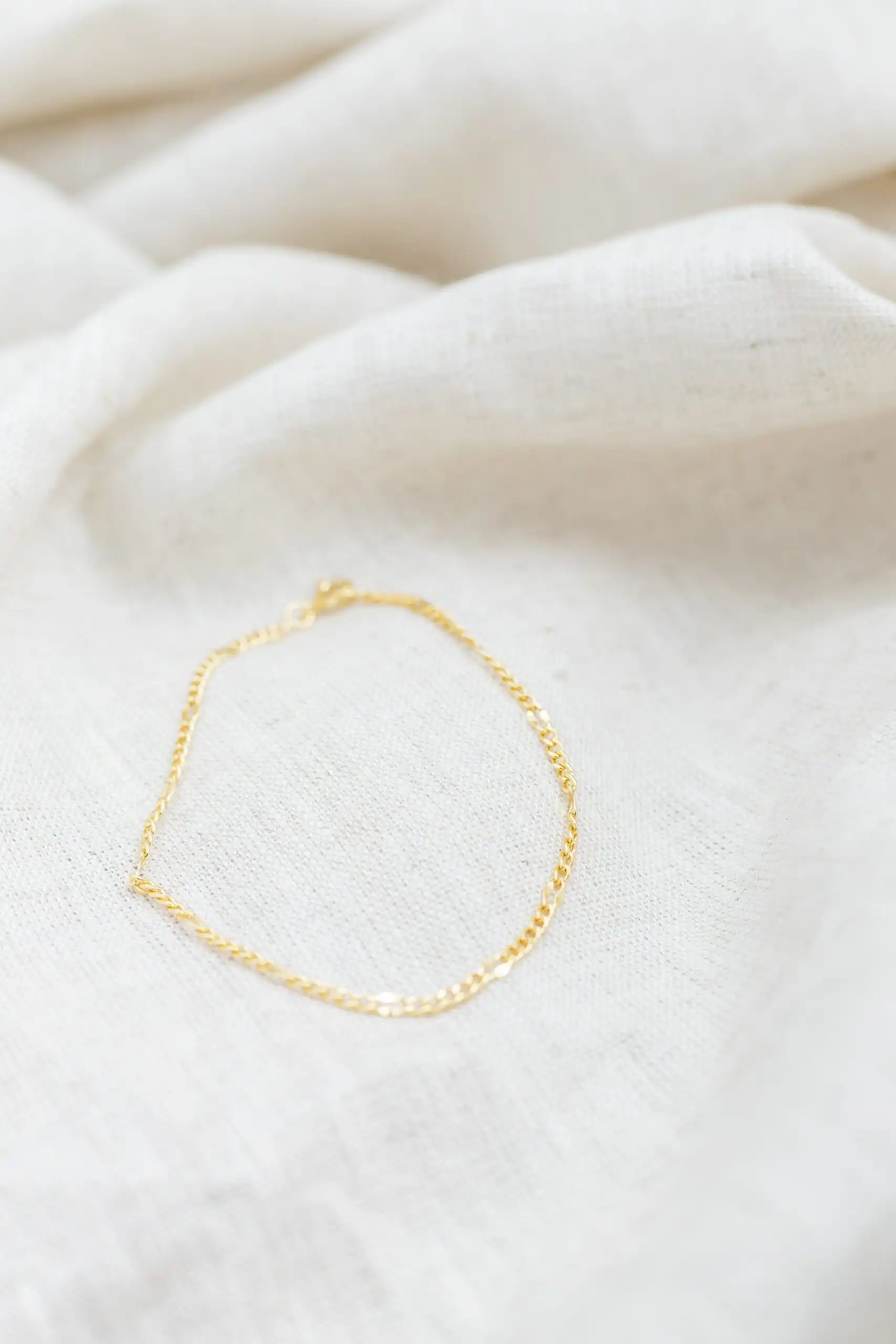 Pulseira Elos Batida Banhada em Ouro 18k - Imagem 2