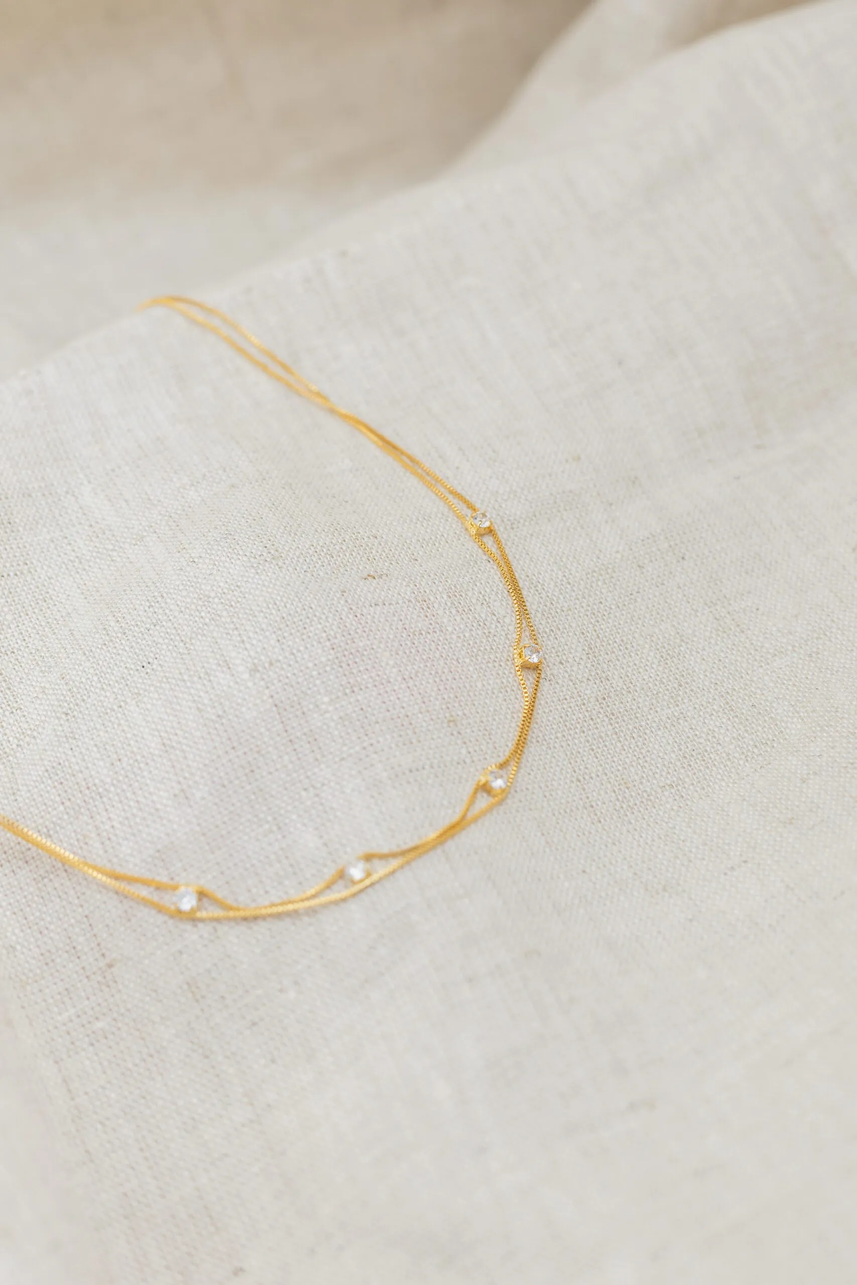 Choker Fio Duplo com Zircônia Banhado em Ouro 18k