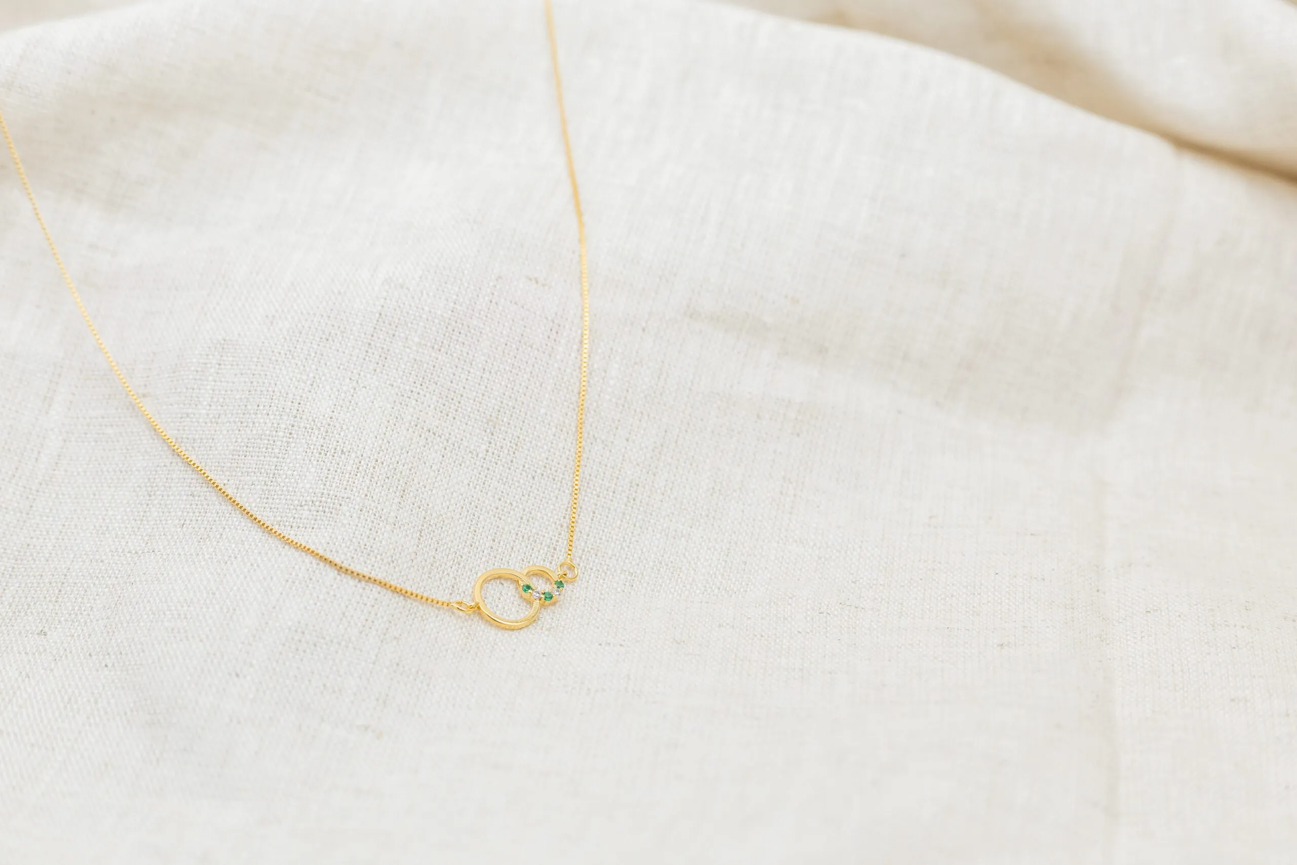 Colar Elo Com Zircônia Verde Banhado em Ouro 18k - Imagem 3