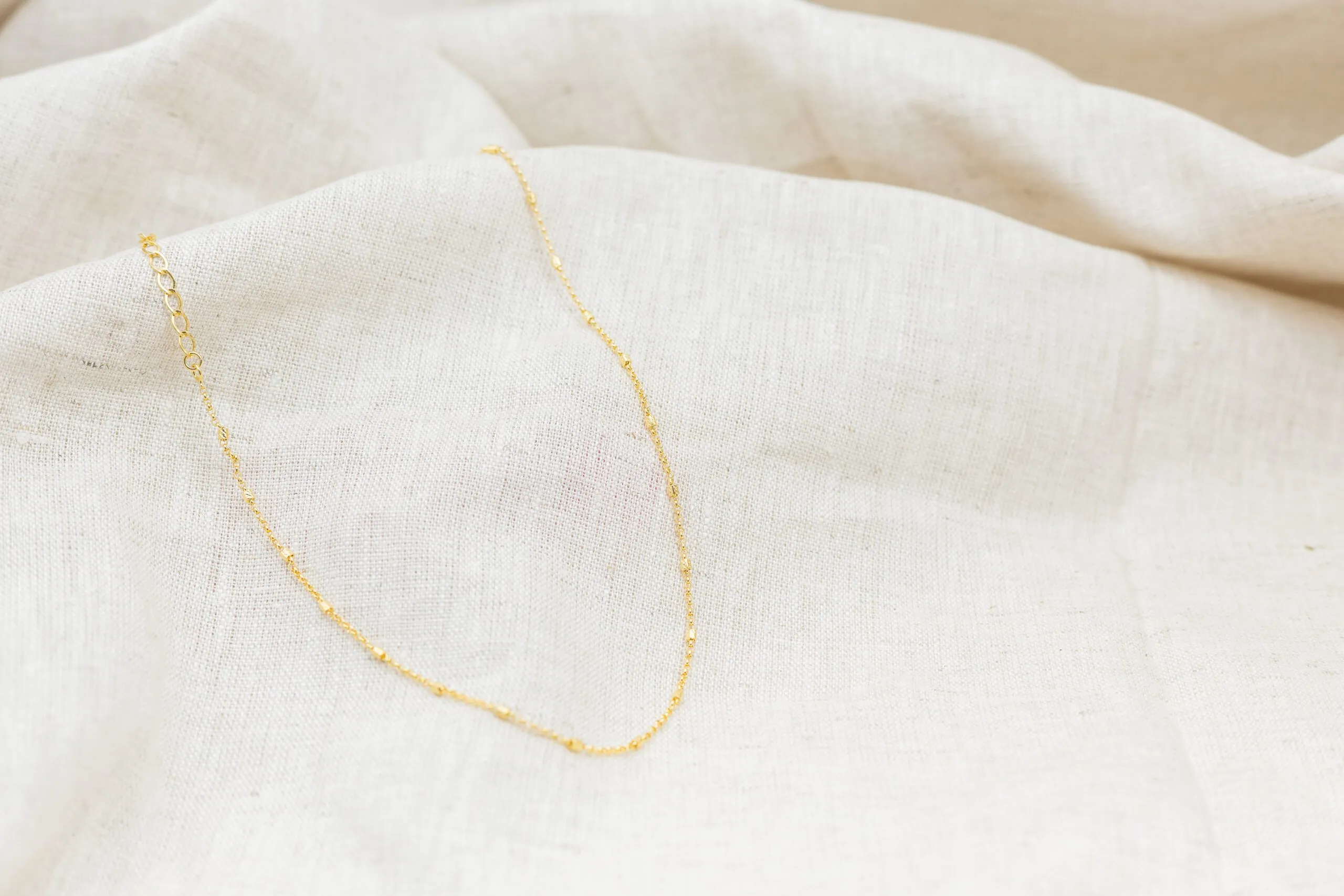 Choker Cartier Banhado em Ouro 18k - Image 3