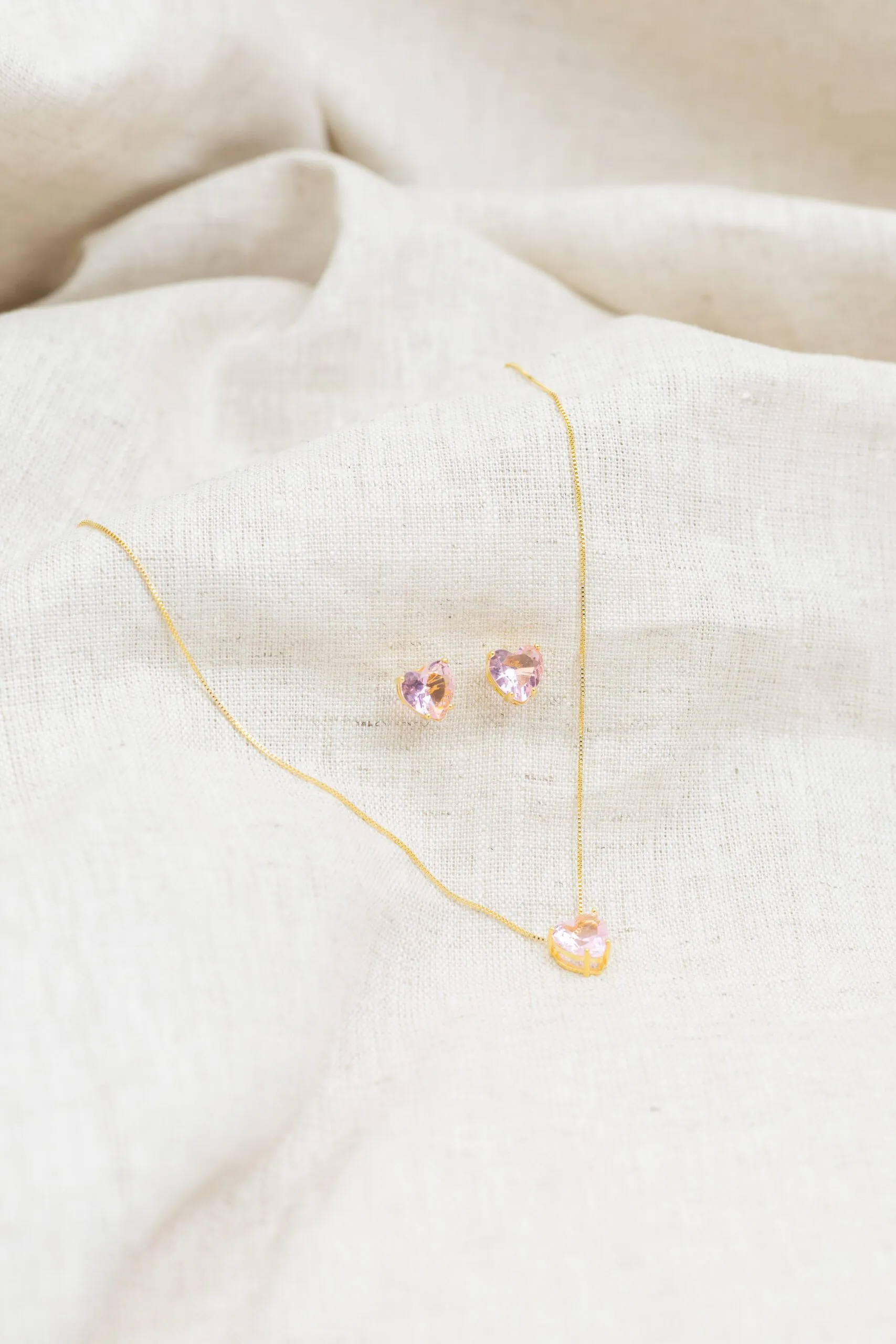 Conjunto Coração com Zircônia Rosa Banhado em Ouro 18k - Imagem 2