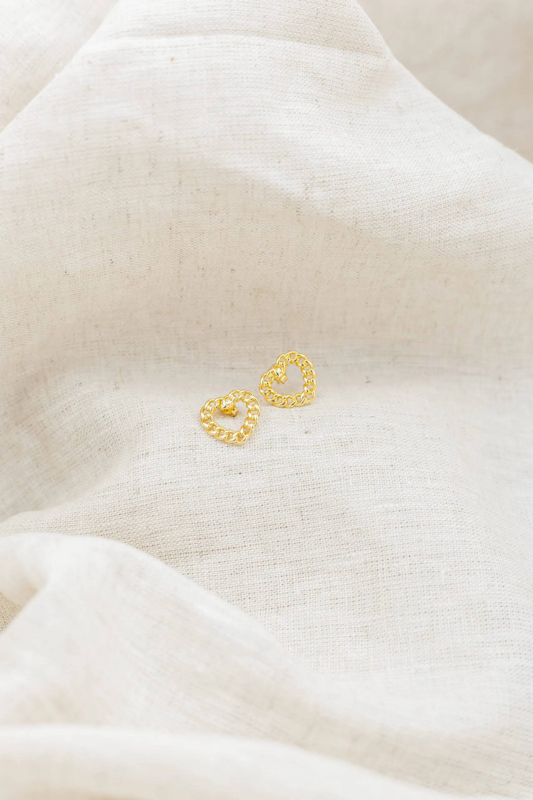 Brinco Elos Coração Banhado em Ouro 18k - Imagem 4